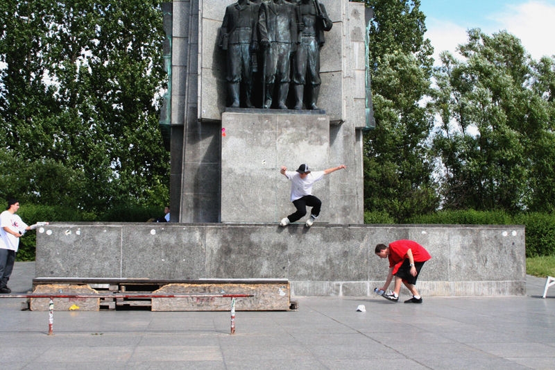 Андрей Борзенко