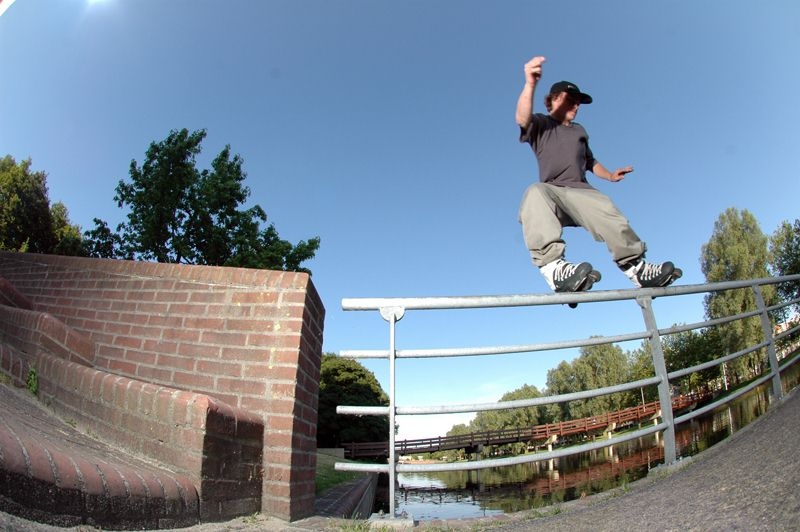 Евгений Леонов