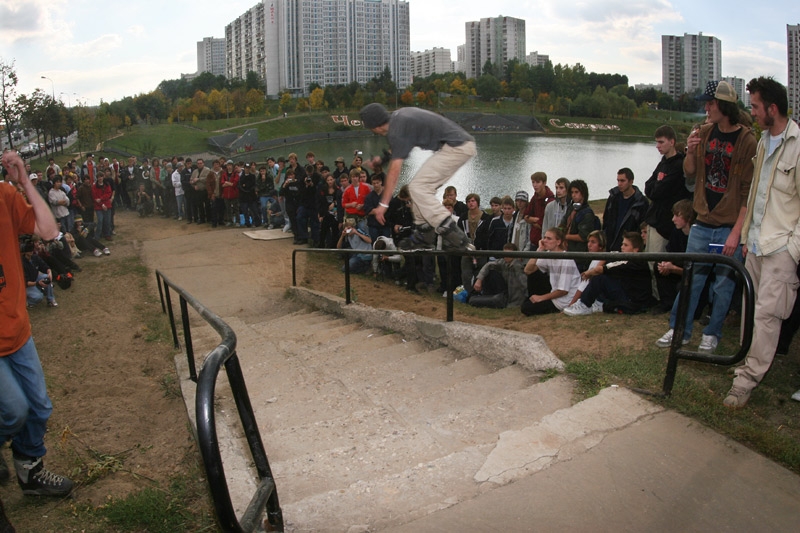 Боря Тризна