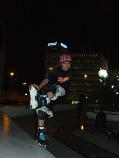 Laura - makio cross grab