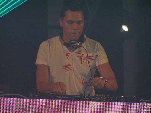 dj.TIESTO
