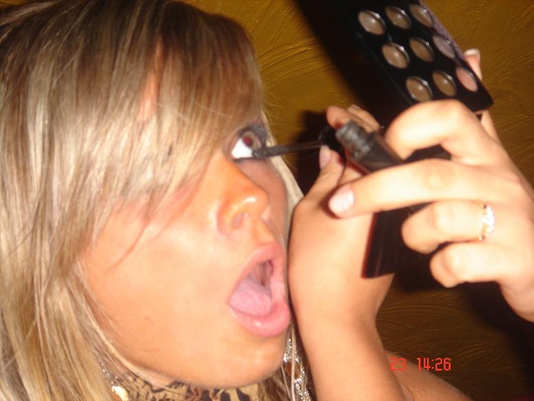 красоту наводит...