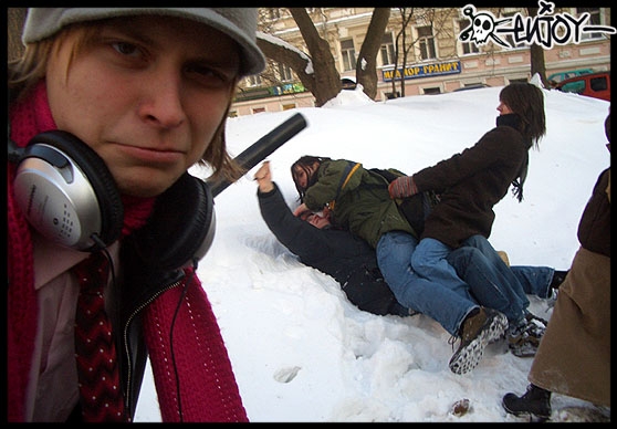 СерьЁзный Андрюша