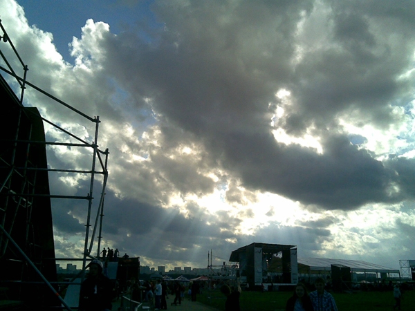 лучик солнца на адр.геймс%)))