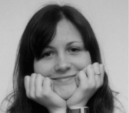 Какая есть...во всём приличии...)