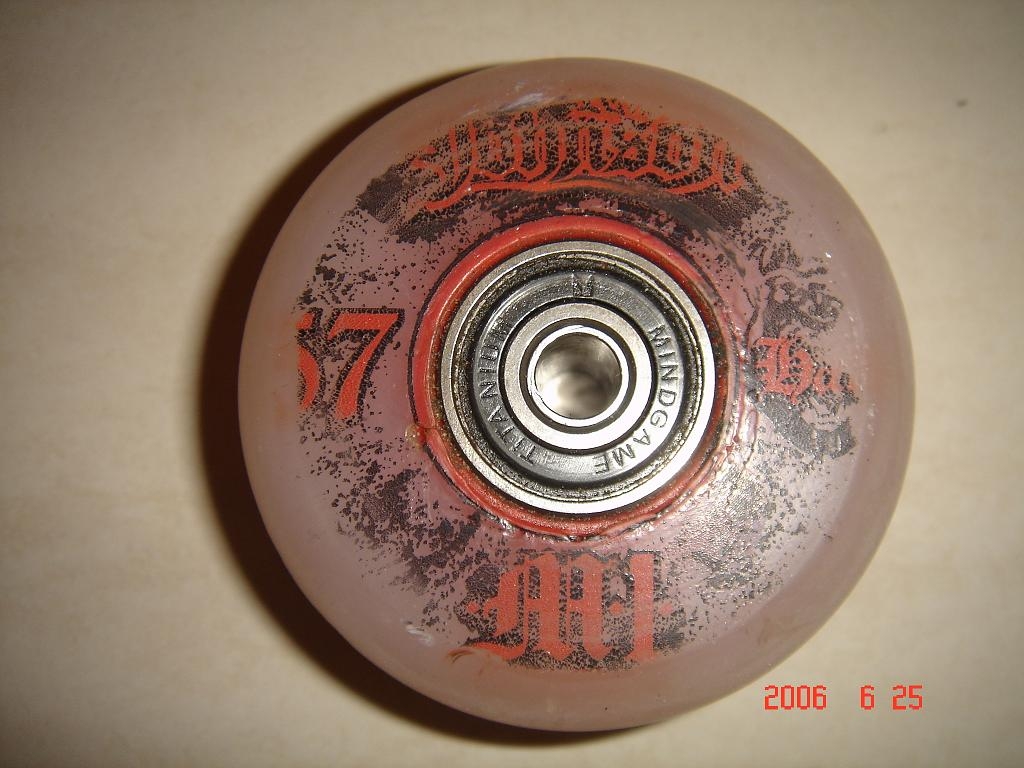 M1 Rachard Johnson Pro Wheel with Mindgame Ti bearings