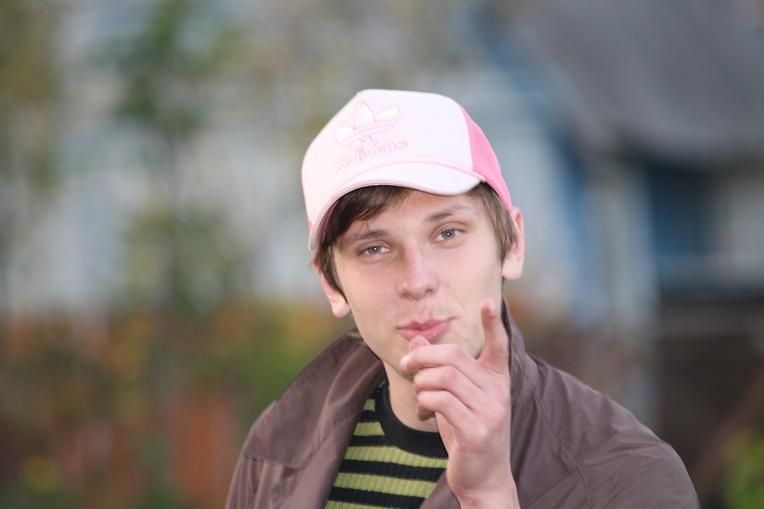 Мне пох кто ты.. я тебя запомнил))