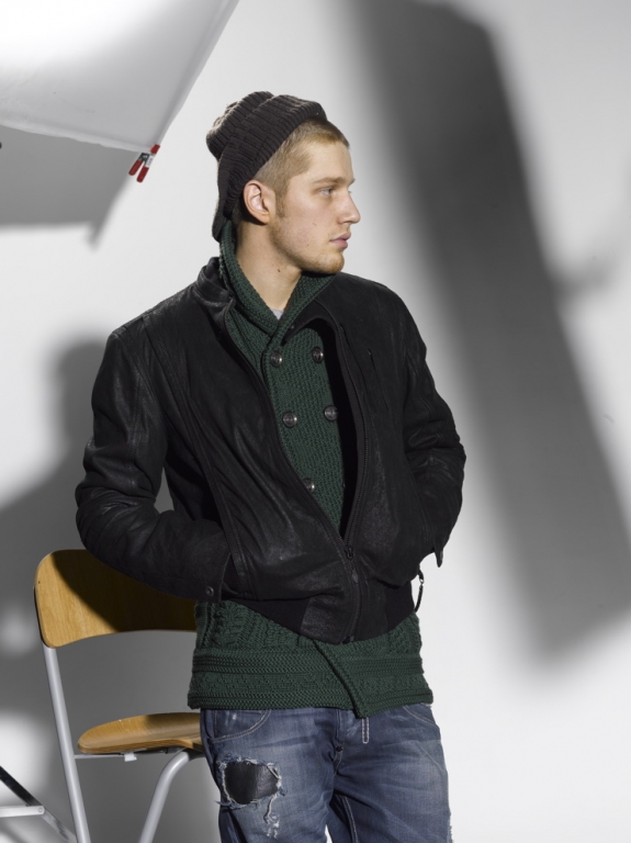 мой саша в новом playboy