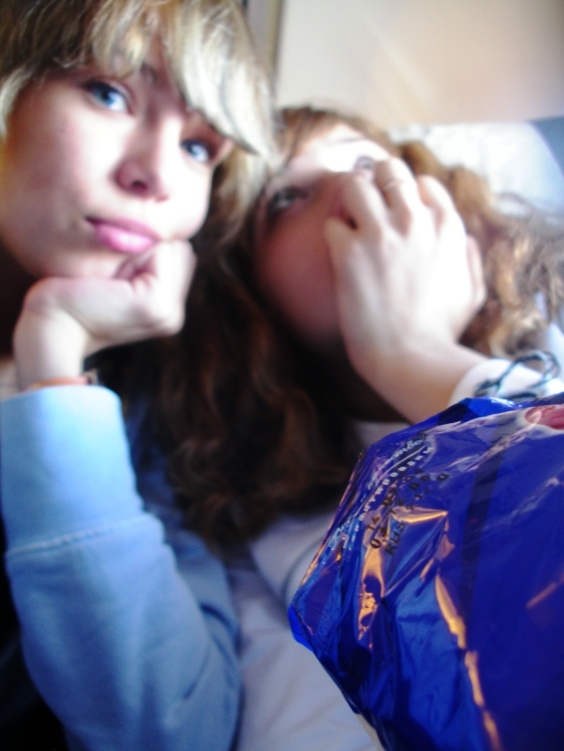 в самолете ели чипсы