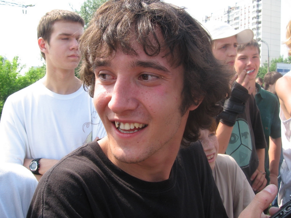 от улыбки станет мир светлей