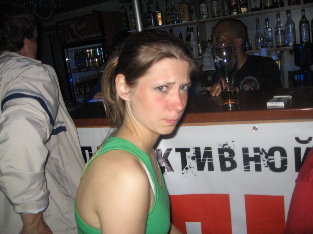 Тома злится