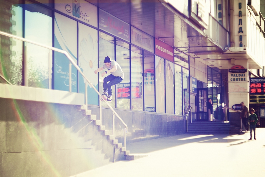 Гриша Михалицын и Дмитрий Типикин тестируют часы Philips O'neill